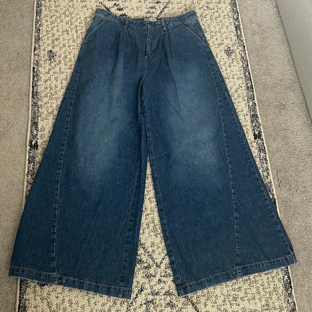 NWOT FREE PEOPLE - WE THE FREE jeans